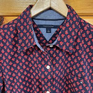 Tommy Hilfiger Womens Blue Red Floral Long Sleeve Button Up Size Medium